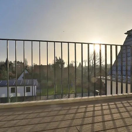 Strandhaus Penthouse Seeblick アパート ツィングシュト