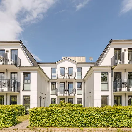 Strandhaus Penthouse Seeblick ツィングシュト